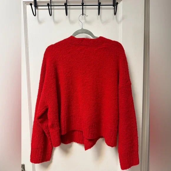 Ava & Viv Red Bouclé Button-Front Cardigan - Picture 2 of 3